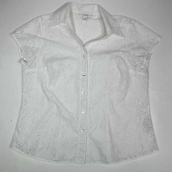 DRESSBARN Women White Button Up Shirt Textured Semi Sheer Cap Sleeve Floral 14 - Picture 3 of 6